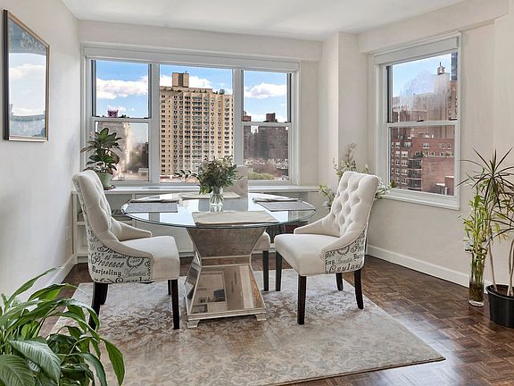 2nd image of 400 E 85th St APT 12A