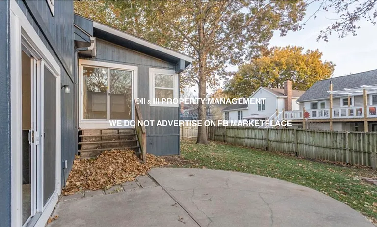 127 Nelson Cir — Photo 31