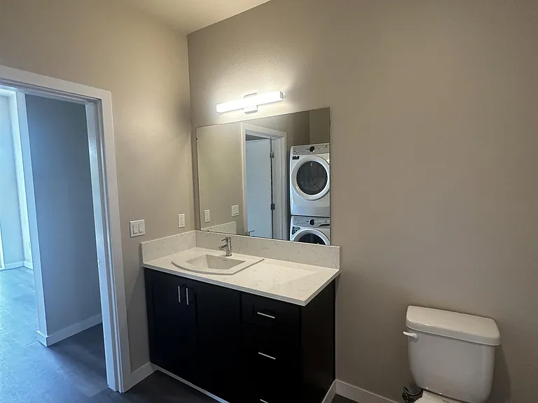 12547 SW Main St — Photo 5