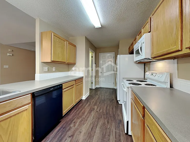 125 Fiddlers Run Ct — Photo 3