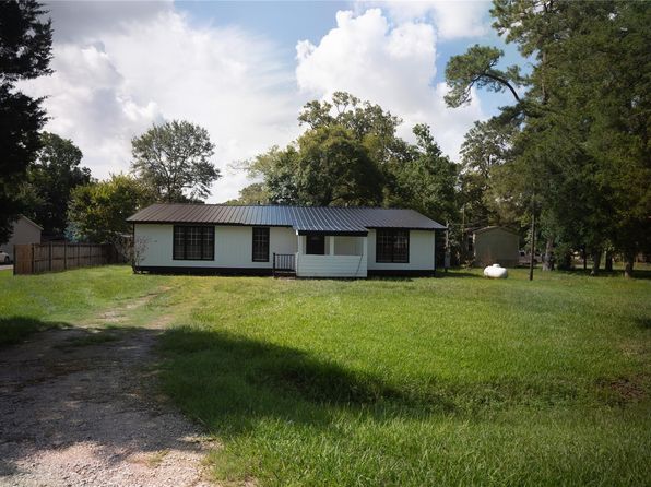 5002 Blackberry Ln