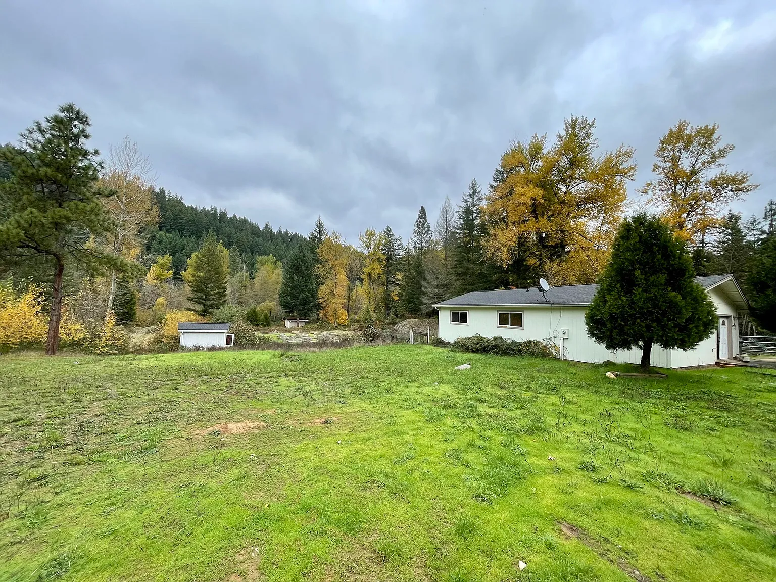 140 Bloom Rd photo 1