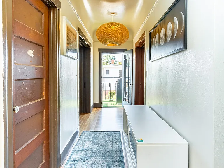 2427 Ellsworth St — Photo 115