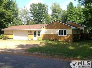 130 Middle Island Point Rd, Marquette, MI 49855