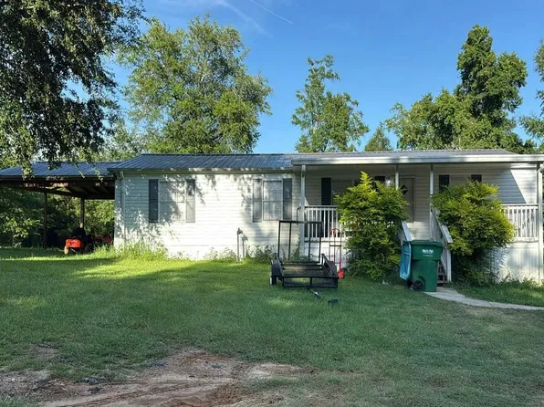 2114 3rd Ave, Sneads, FL 32460