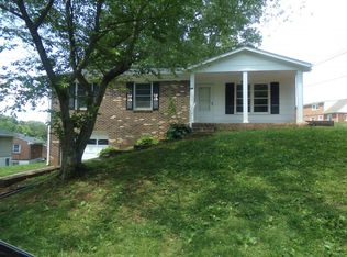 316 Summit Rd, Danville, VA 24540