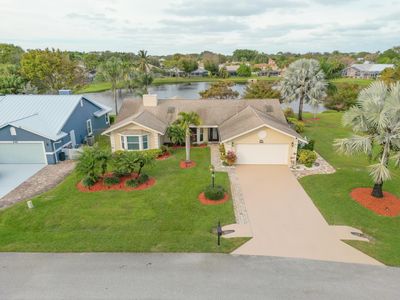 665 NE Vanda Terrado, Jensen Beach, FL, 34957