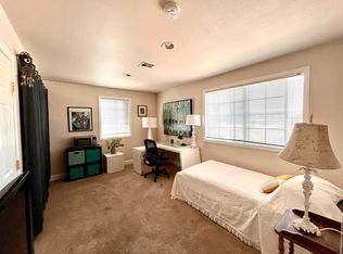 824 W Lemon St, Brea, CA 92821