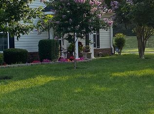 9400 Fyvie Ln, Fredericksburg, VA 22408