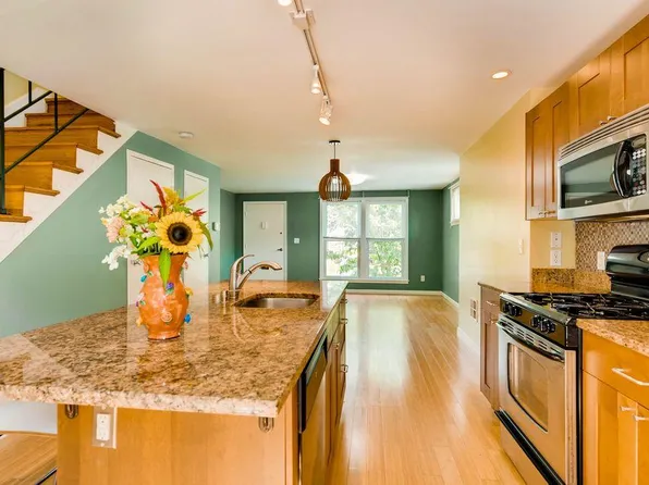 2601 Woodland Ave, Baltimore, MD 21215