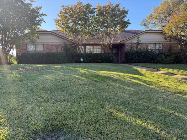 4027 Cross Bend Dr, Arlington, TX 76016