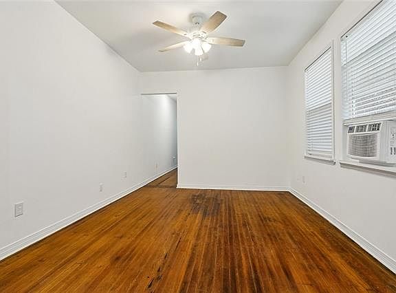 3rd image of 2646 Jonquil St