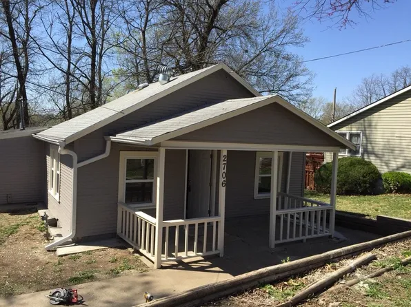 2706 S 37th St, Kansas City, KS 66106
