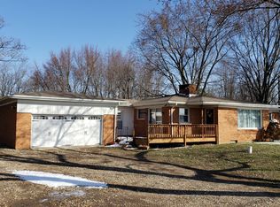 2457 Walton Rd, Niles, MI 49120
