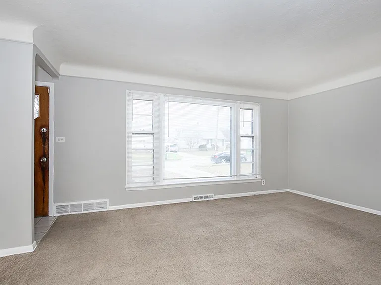 12912 Silver Rd — Photo 6