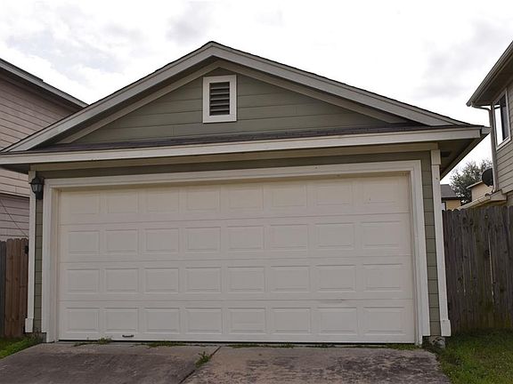 2nd image of 18301 Great Valley Dr