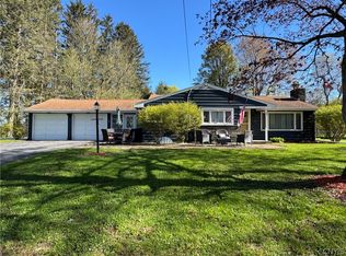 88 W 9th St, Oneida, NY 13421