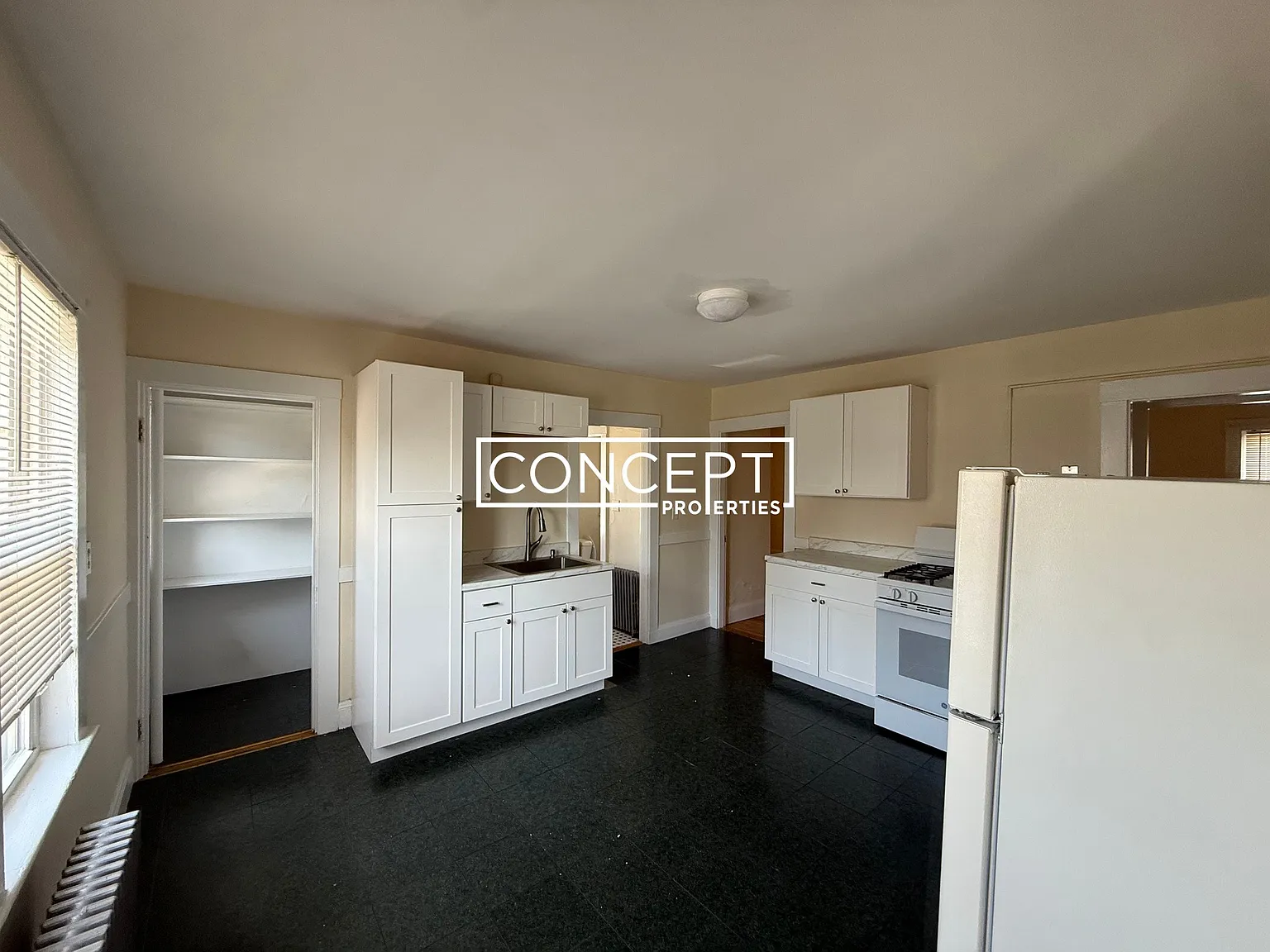 2 bed, 1.0 bath, $1,850 — Photo 2