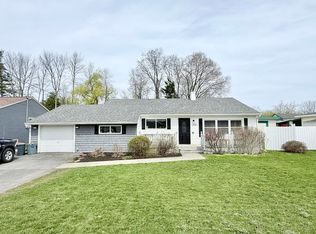 772 Bear Swamp Rd, Peru, NY 12972