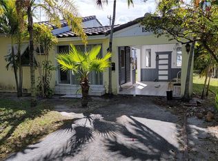 1816 Roosevelt St, Hollywood, FL 33020