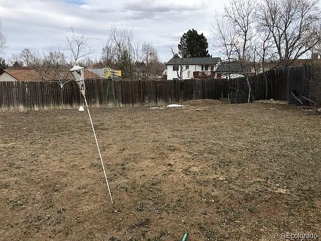 2nd image of 15149 E Columbia Dr
