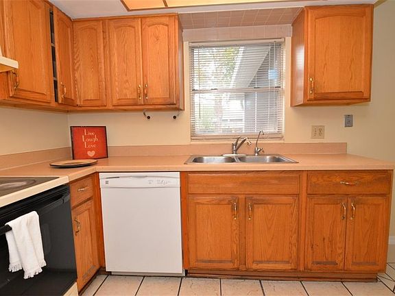 3rd image of 3804 Tram Ct