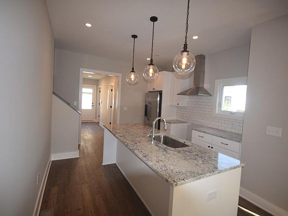 Granite, stainless, eat-in island