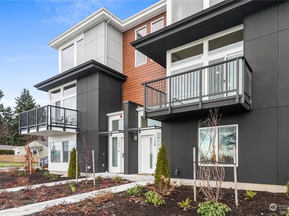 1228 Harrington Avenue NE, Renton, WA 98056