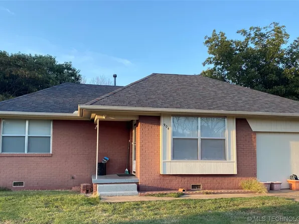 904 2nd St, Maysville, OK 73057