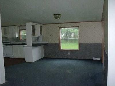4th image of 14857 Pauls Pl