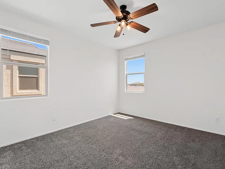 30915 W Amelia Ave — Photo 39