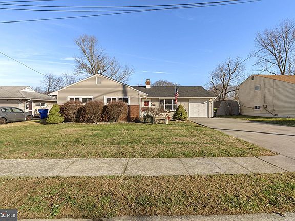2nd image of 18 Malvina Ln