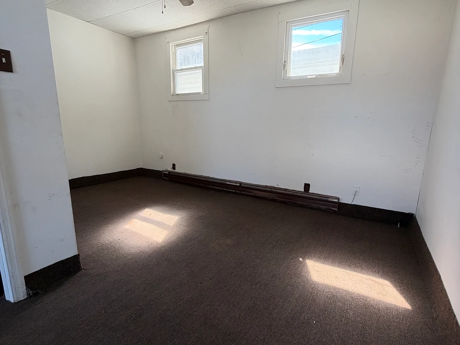 1 bed, 900 sqft, $900 — Photo 3
