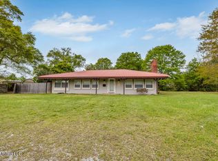 7020 Skylar Blvd, Kiln, MS 39556