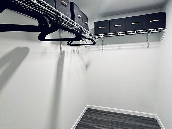 5th image of 4721 Robinwood Dr