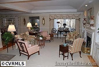 4th image of 2 Ellensview Cir