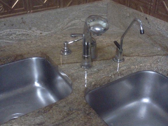 granite tops in kitchen