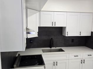 101 SE 4th Ave APT 1, Hallandale, FL 33009