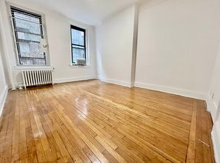 215 E 25th St #1I, New York, NY 10010