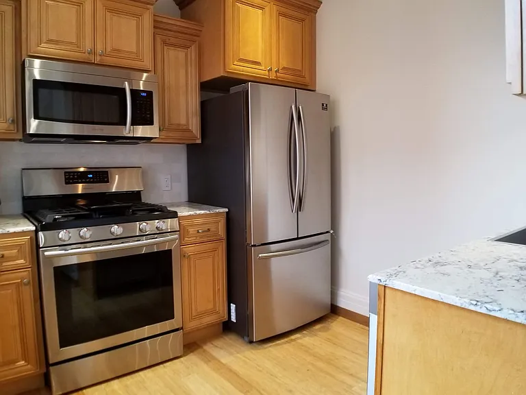 The EB Green Residence — Photo 63