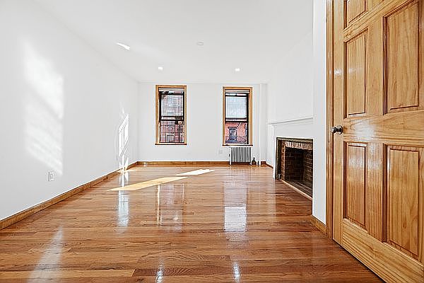 1st image of 168 Avenue B #2