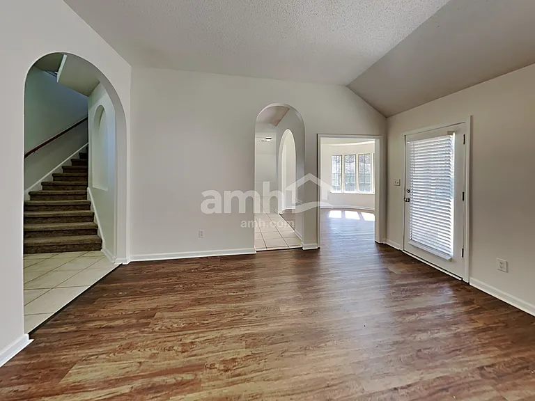 1673 Farkleberry Dr — Photo 6