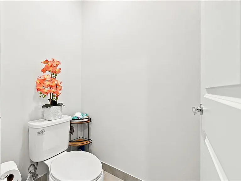 5769 Cassidy Ln — Photo 14