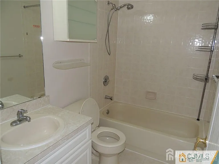 107 Amy Dr — Photo 13