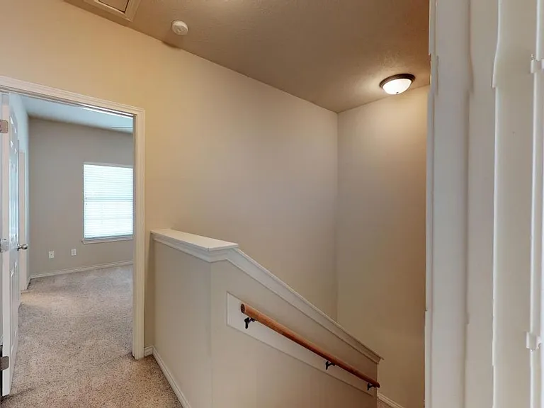 146 Forest Dr — Photo 25
