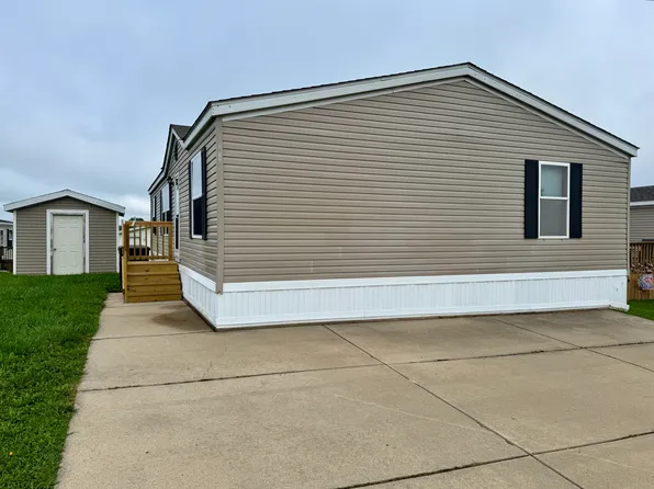2811 Yankee Ct #273, Potterville, MI 48876
