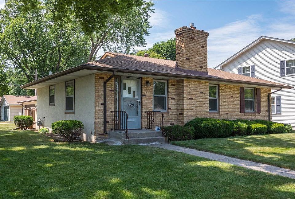 1st image of 7344 Park Ave