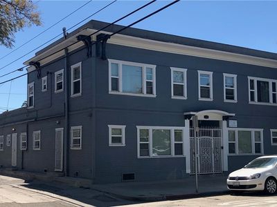 720 E 8th St, Long Beach, CA, 90813