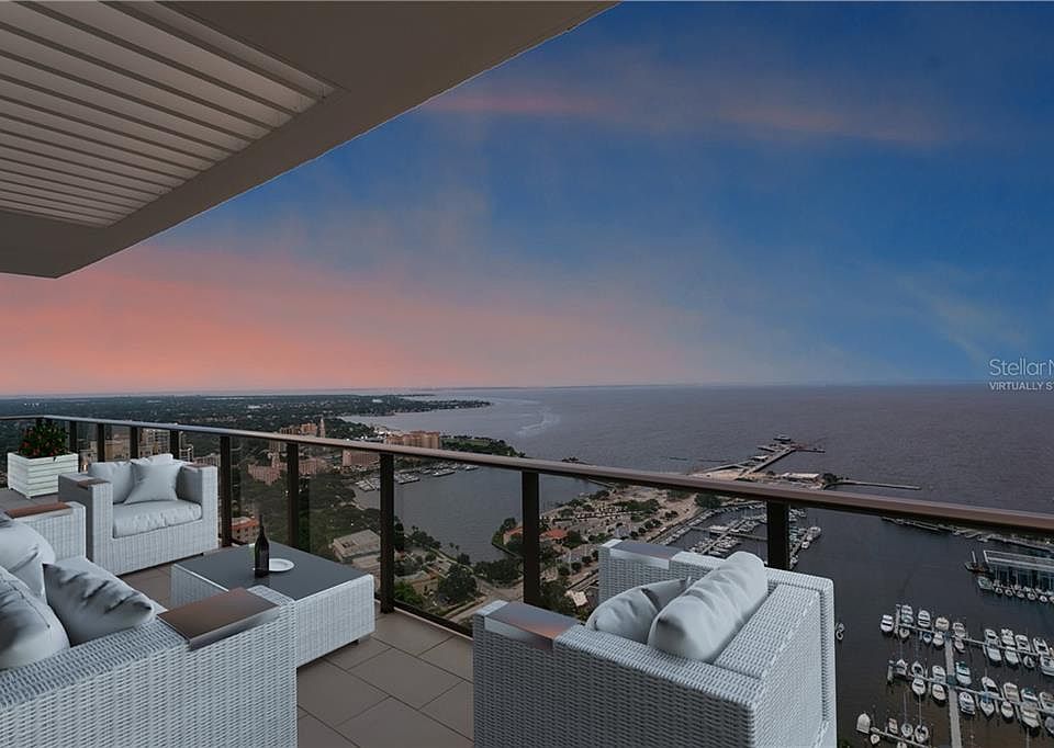 1st image of 100 1st Ave N Unit 4202