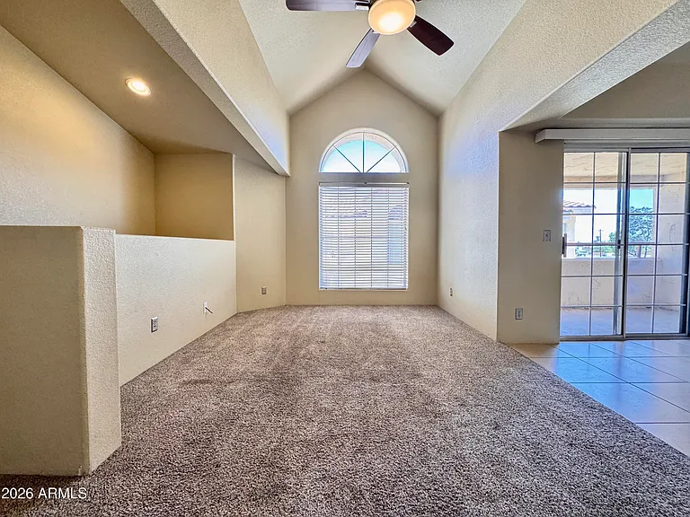 1333 E Morten Ave #238 — Photo 3